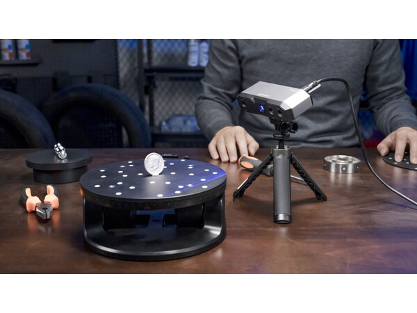 MINI 2 3D SCANNER REVOPOINT