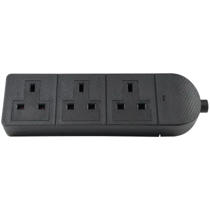AV:Link POWER Extension Trailing Socket Heavy Duty 3-Gang 13A Black 429.621UK
