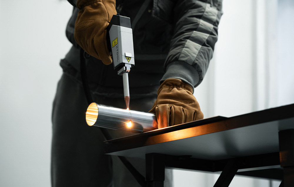 Highest safety standards with 10 functions