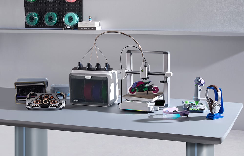 Interchangeable hotend and wide filament compatibility