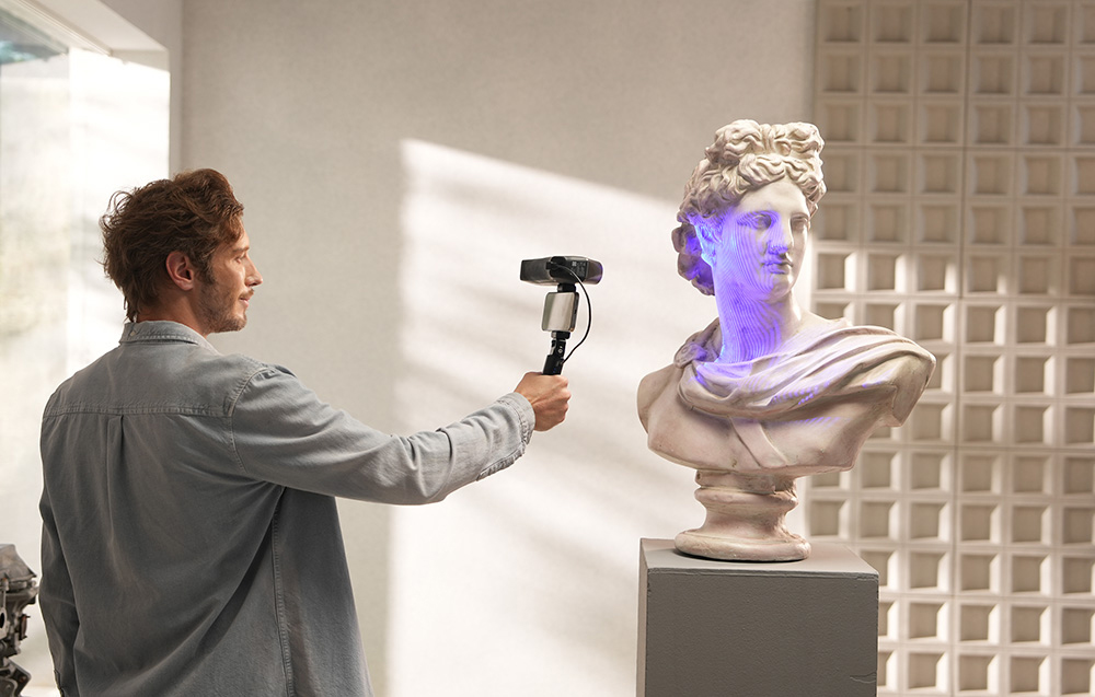 Wide range of scanned objects