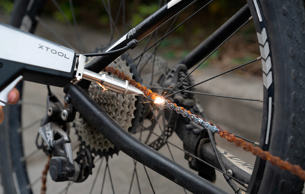 Precision welding regardless of the material