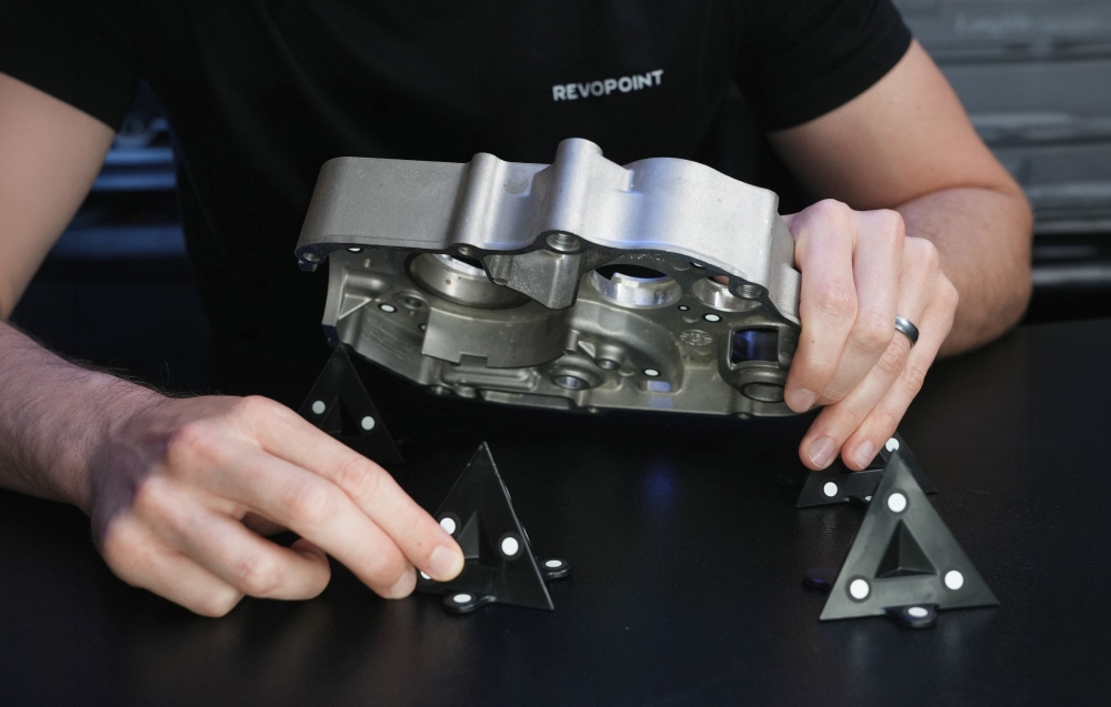 Magnetic Mounting and Stability