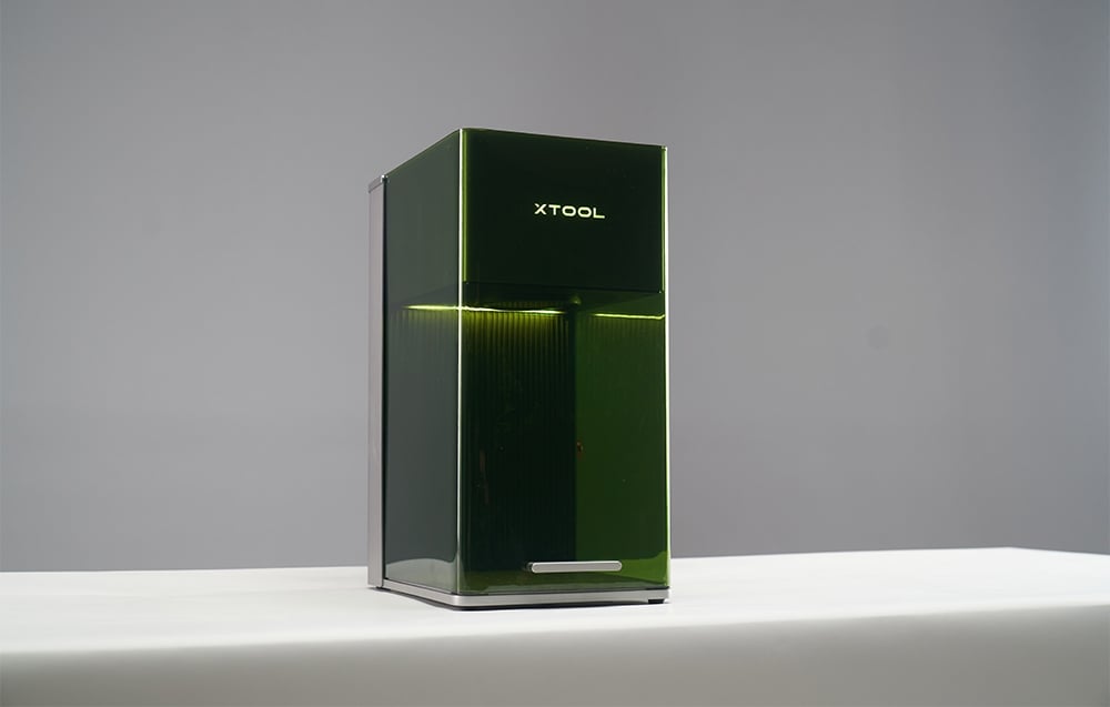2-in-1 laser engraving machine xTool F1 Ultra