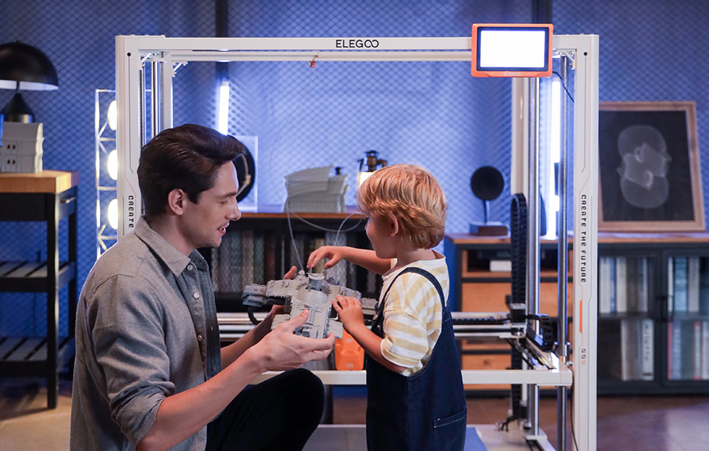 Advanced print head with automatic calibration